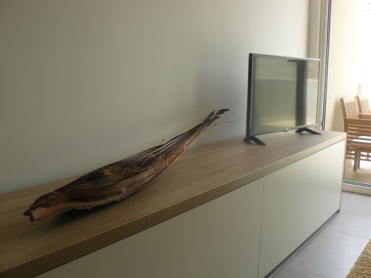 Our Nest Accommodation Privlaka  Esterno foto