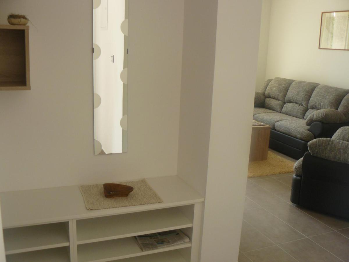 Our Nest Accommodation Privlaka  Esterno foto