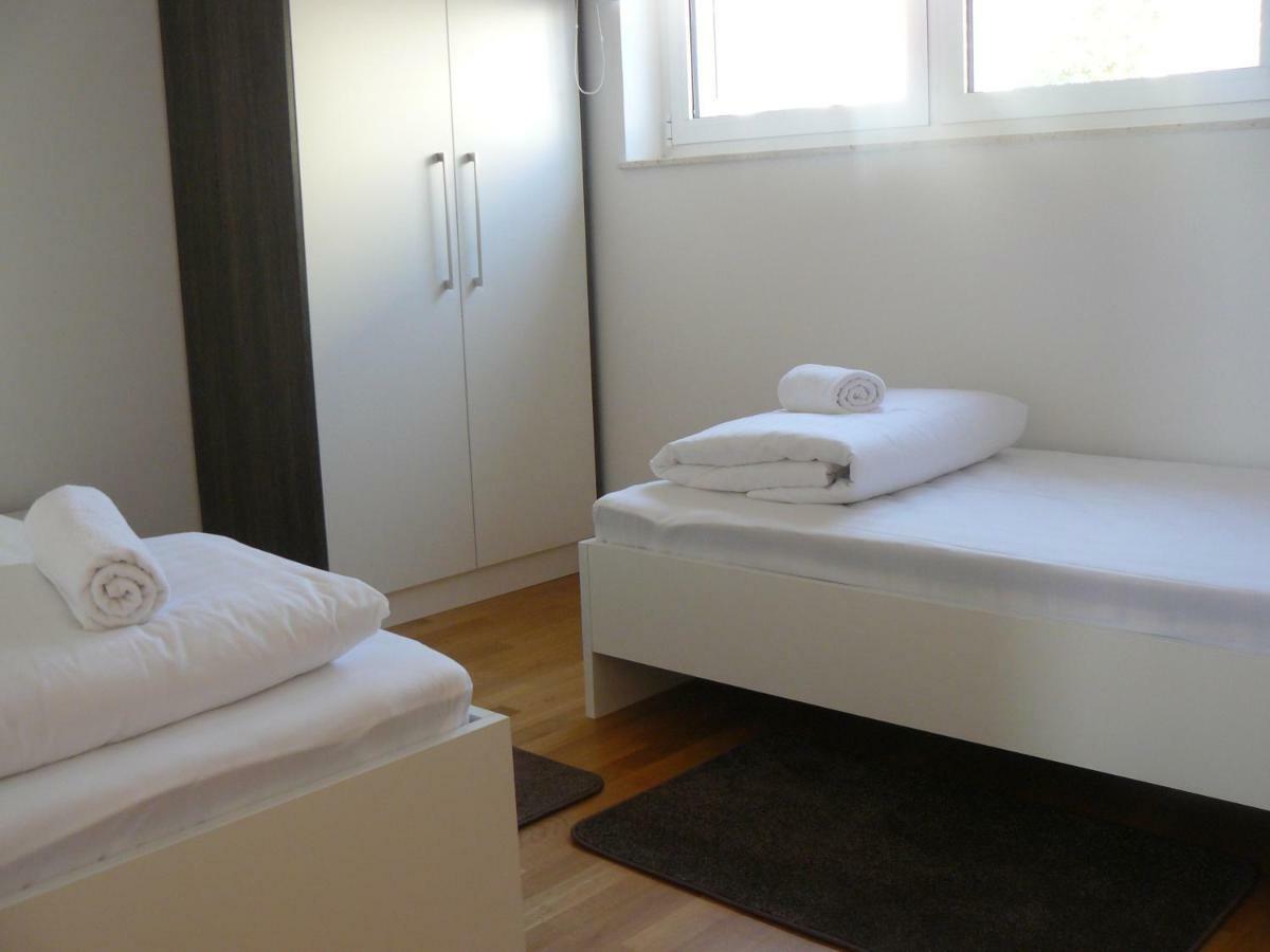 Our Nest Accommodation Privlaka  Esterno foto