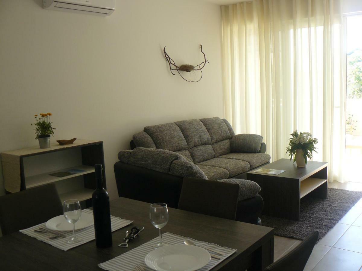 Our Nest Accommodation Privlaka  Esterno foto